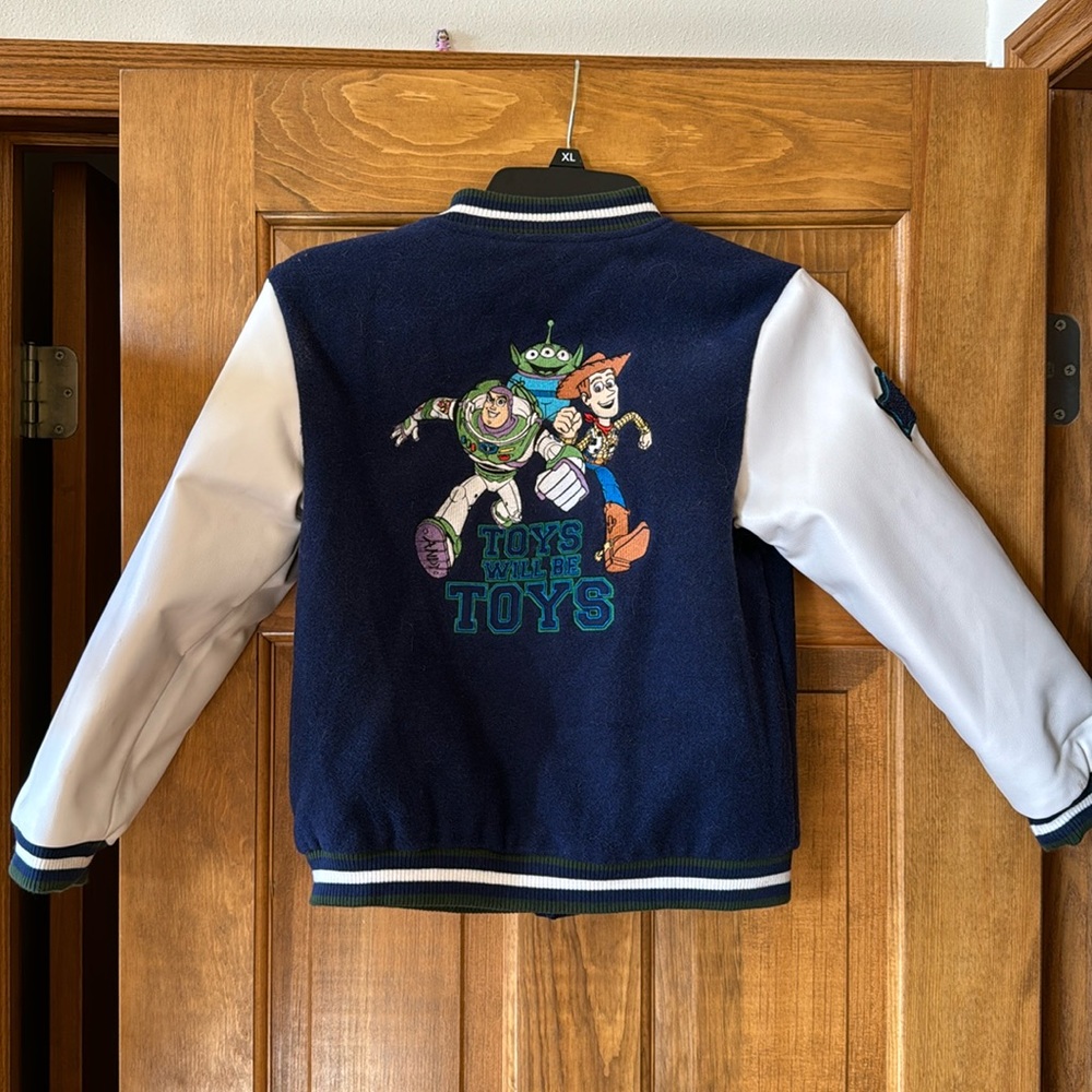 Boys varsity, Disney Toy Story winter jacket, quilted, size M (7/8)